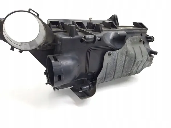 Mercedes-Benz B W245 2010 Ilmansuodattimen kotelo A6400900901 image 5