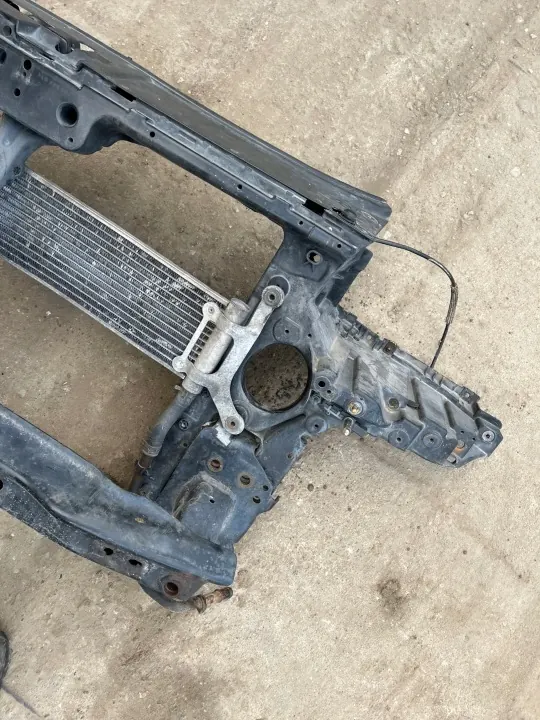 Pieza delantera VW Touareg 5.0 V10 OEM 7L0805594 image 3