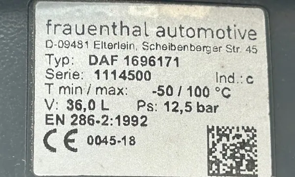 Juego Depósitos Aire DAF OEM 1696171+1953423 36L+20L image 9