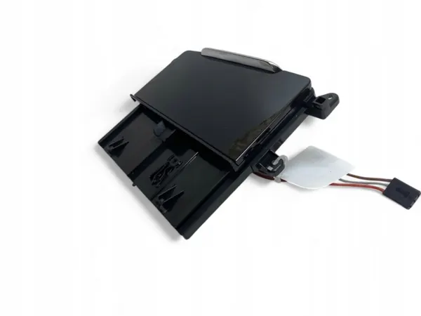 Audi Q7 4M Askkopp OEM 4M2863273A - Främre mittkonsol image 8