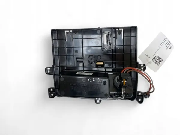 Audi Q7 4M Askkopp OEM 4M2863273A - Främre mittkonsol image 9