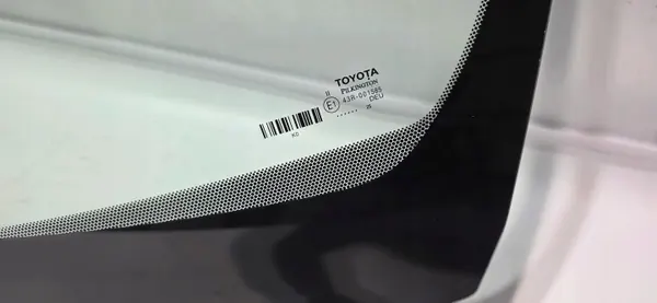 Toyota CH-R II framruta OEM 56101-F4720 image 3