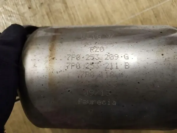 Demper VW Touareg (7P5) OEM 7P0253209G 3.0L 2013 image 4