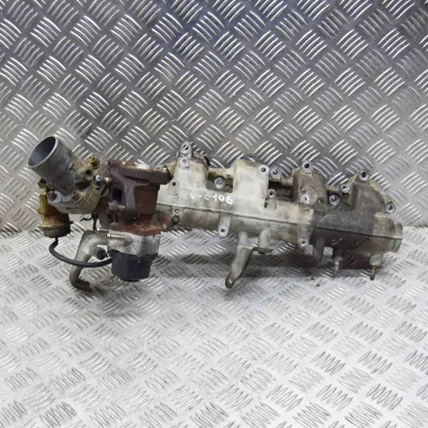 Colector de admisión OEM 1412501142 para Nissan NP300 Navara image 3