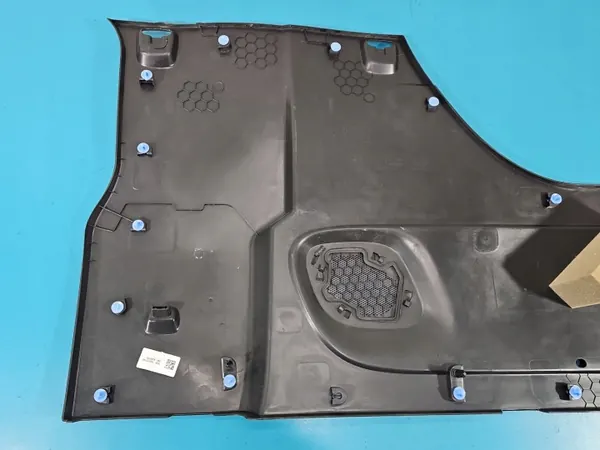 Rechte Kofferraumabdeckung OEM 769002935R Renault Trafic III image 6