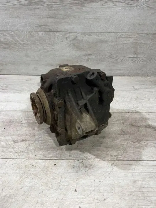 Différentiel arrière BMW X3 E83 7523664 3.0L 2006 image 4