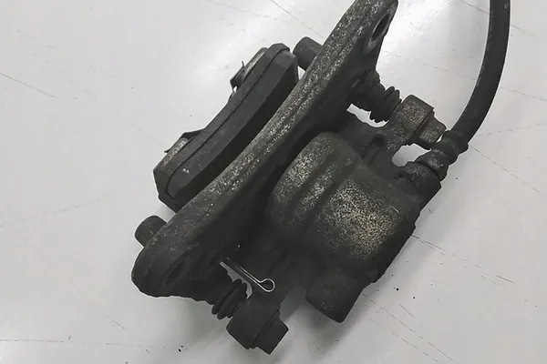 Hinterer linker Bremssattel MITSUBISHI ASX 4605B649 image 5