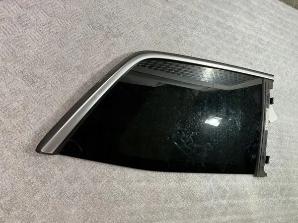 Mercedes-Benz GL X166 achtercarrosserieglas OEM A1666700160 image 3