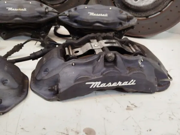 OEM 888.166.699 Pinzas & Discos Maserati Ghibli image 3