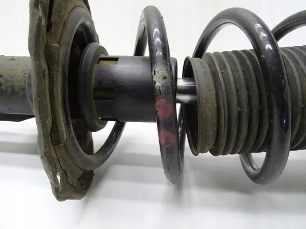 Roulement de moyeu avant OEM 5Q0400054DT - Audi A3 8V image 4