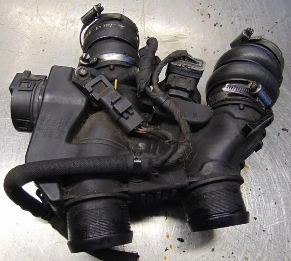 Gasklep Peugeot 307 1.6 HDI OEM 9657485480 image 2