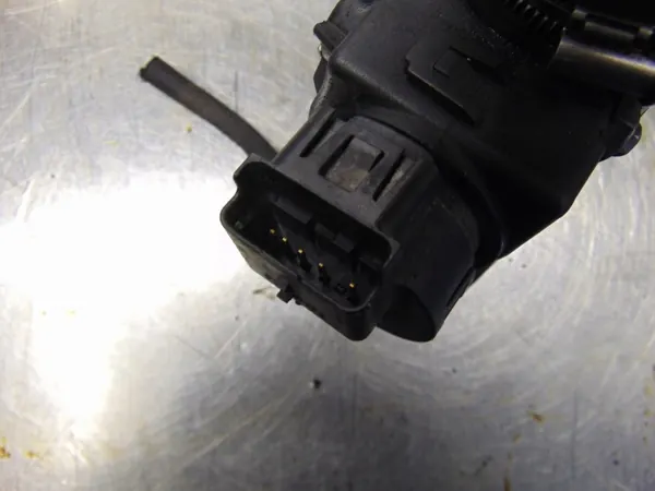 Gasklep Peugeot 307 1.6 HDI OEM 9657485480 image 9