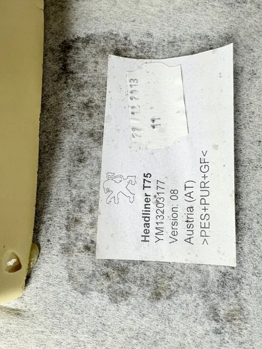 Plafonnier PEUGEOT RCZ OEM YM13203177 - Occasion image 4