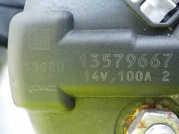 OPEL ASTRA J 1.6 B Vaihtovirtageneraattori 13579667 image 4