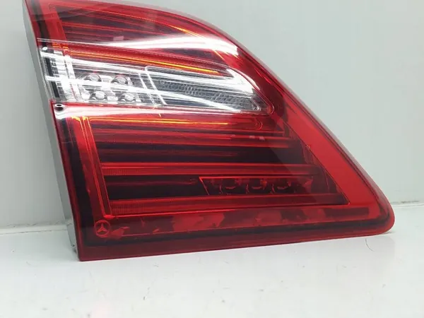 Luz trasera LED izquierda Mercedes W166 ML A1669068701 image 2
