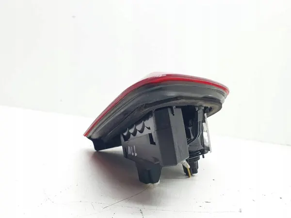 Luz trasera LED izquierda Mercedes W166 ML A1669068701 image 8