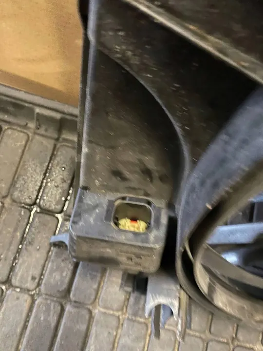 KYLFLÄKT MERCEDES GL ML 164 A1645000593 image 4