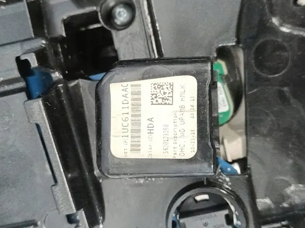 Dodge Durango III Vordersitzlicht OEM 1UC611DAAC image 6