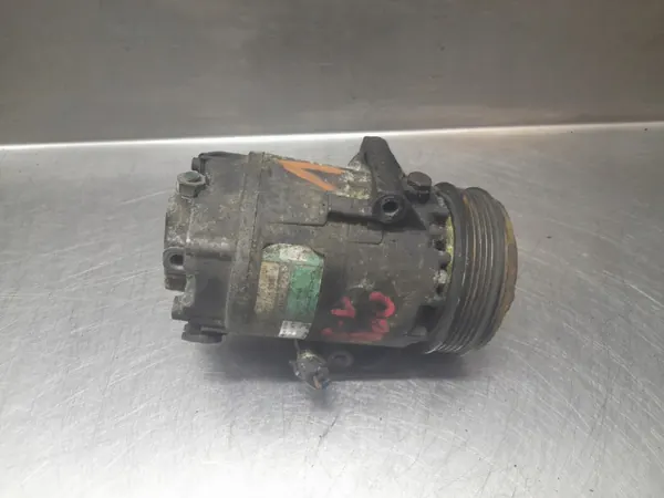 Opel 1.2 16V Compresseur AC 09132918 image 2