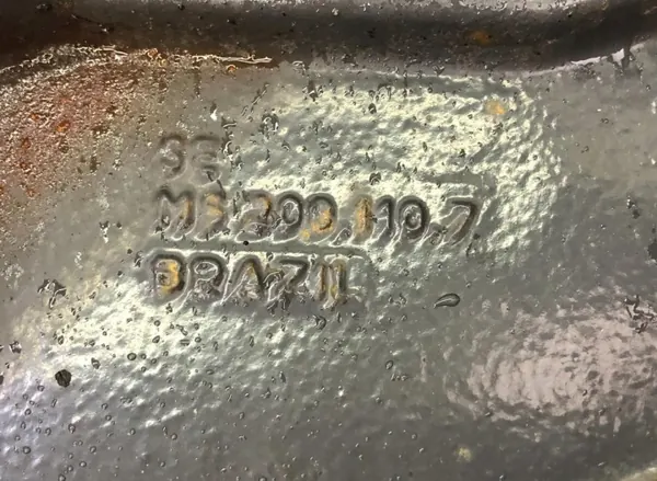 OEM 20580568 Volvo Support de ressort avant image 7