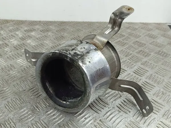 Alfa Romeo Stelvio Pakopää OEM FOB46911 image 2