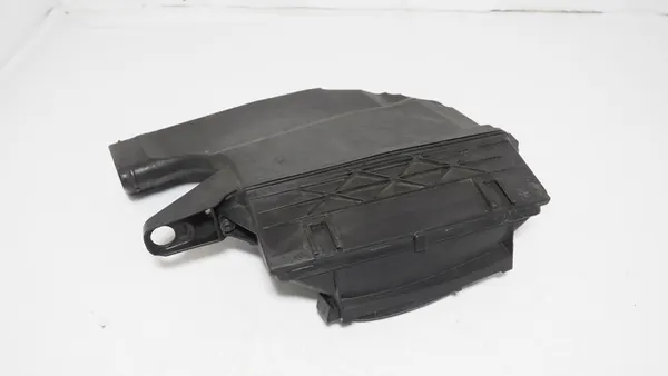 Mercedes ilmansuodatin kotelo oikea A6420904401 image 2