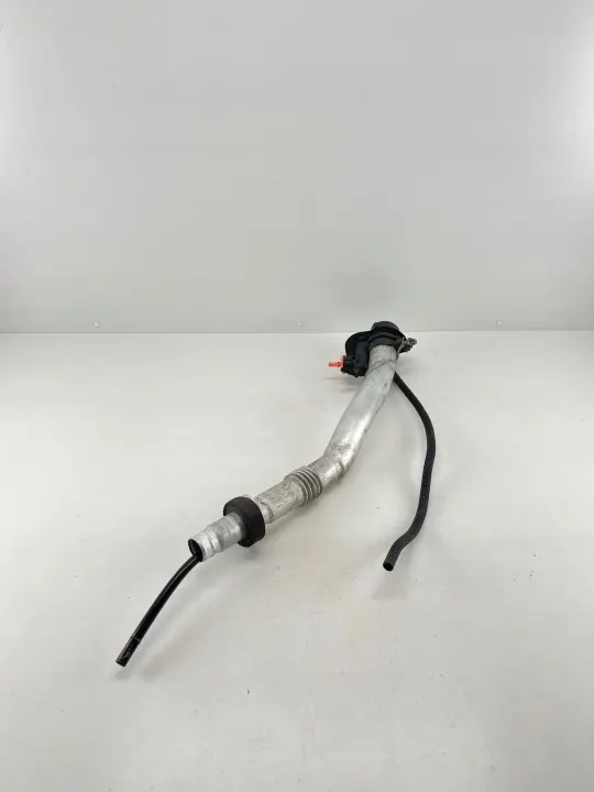 Porsche Boxster 986 brandstofvulpijp OEM 98620104303 image 4
