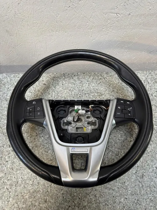 Volant Cuir Volvo OE OEM KIEROWNICA - Occasion image 6