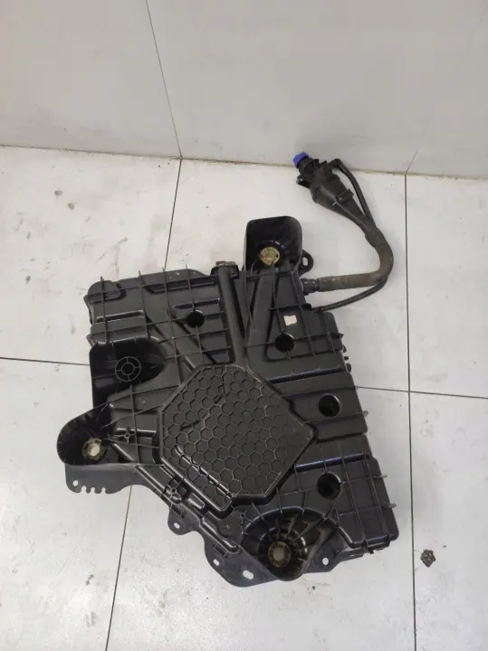 Tanque AdBlue OEM 9822257280 para Jumpy Expert III image 5