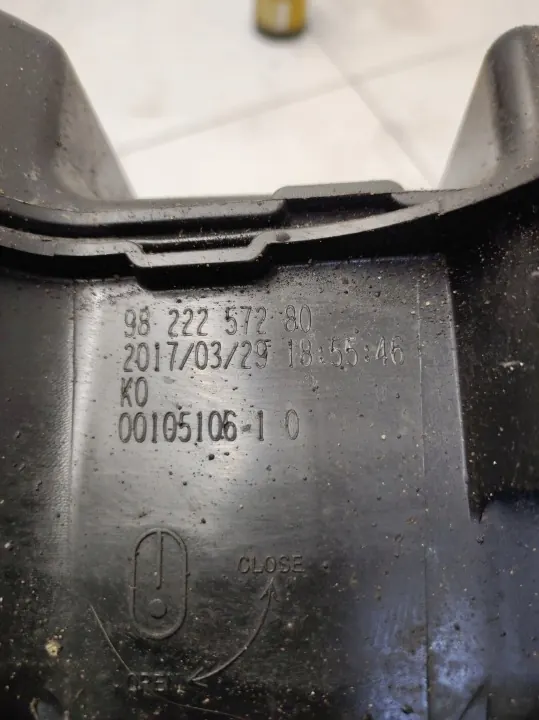 Tanque AdBlue OEM 9822257280 para Jumpy Expert III image 6