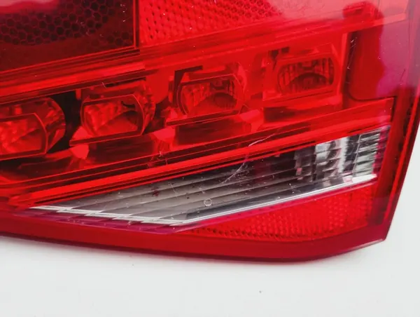 Audi A4 B8 Luz Trasera Derecha LED OE 8K5 945 094 B image 2