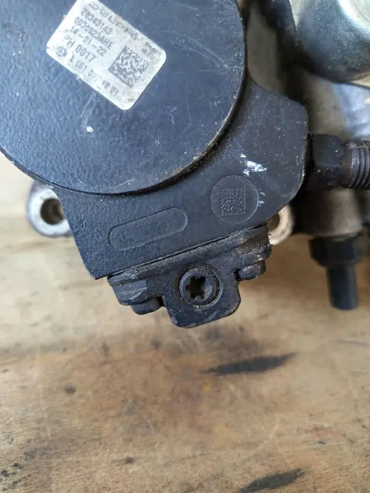 Brandstofpomp Sprinter 2.2 CDI A6510701801 image 6