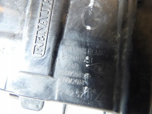 Phare Halogène Droit Renault Captur OEM 89208551 image 3