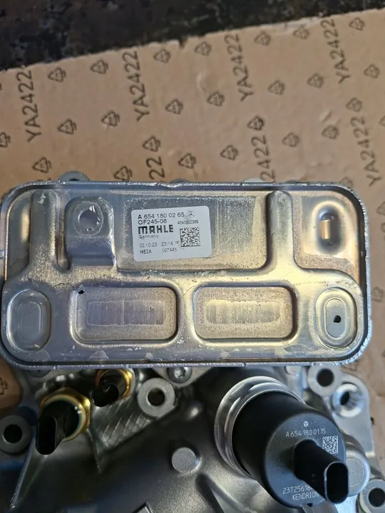 Oljefilterbas MERCEDES W205 W213 2.0CDI image 3