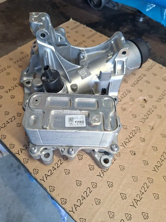 Oljefilterbas MERCEDES W205 W213 2.0CDI image 9