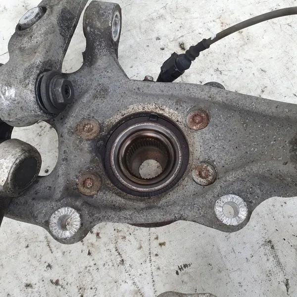 OEM 8k0407257G Höger Framstag Audi A7 C7 image 10