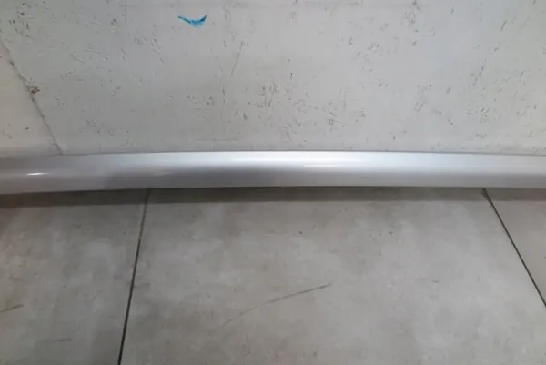 Barra de Teto Esquerda OEM RELINGRAV4 para Toyota RAV4 IV image 3