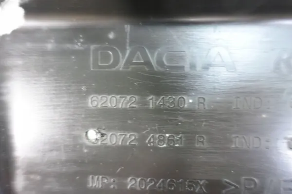 Spoiler OEM 62072 1430 R Dianteiro Dacia Duster II 2017- image 10