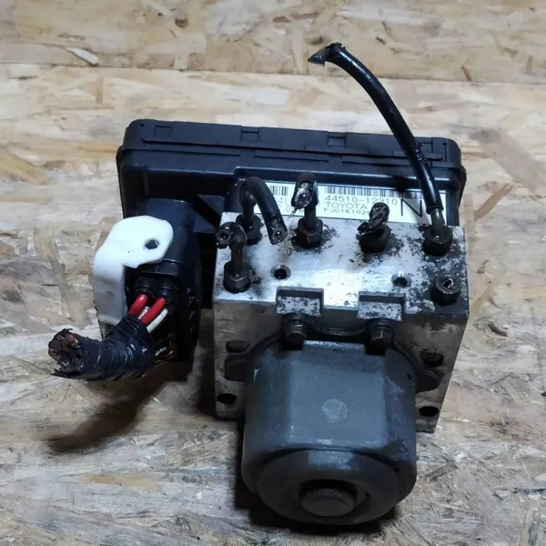 Bomba ABS Toyota OEM 4451012310 para Corolla E110 2001 image 3