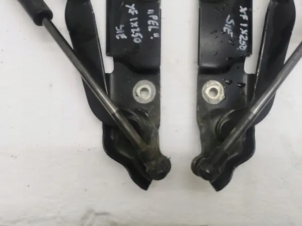 Dobradiça do Capô Jaguar XF X250 OEM 07-15 image 4