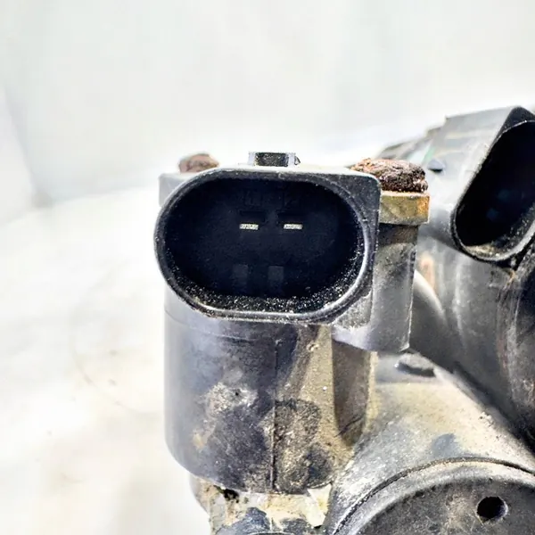 2009 BMW 5 E60 E61 Rear Air Suspension Compressor EBLV2008A0 image 7