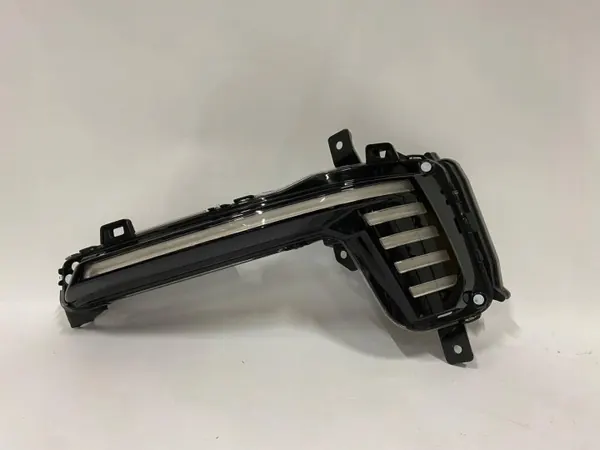 Audi A8 D5 DRL Halogéneo LED Esquerdo OEM 4N0.941.055 image 2
