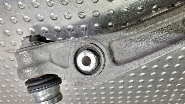 Audi OE 8K0407156C Braccio Oscillante Anteriore Destro image 6