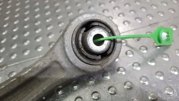 Audi OE 8K0407156C Braccio Oscillante Anteriore Destro image 9