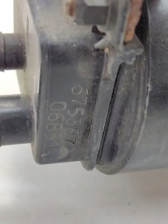 BMW M3 2005 Gebrauchtes Ventil OEM 6753872 image 3