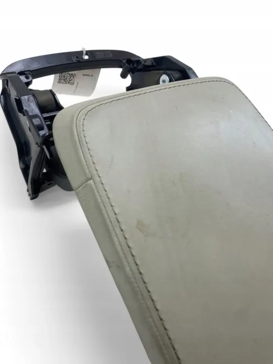 Volvo XC90 middenconsole armsteun OEM 31420995 image 8