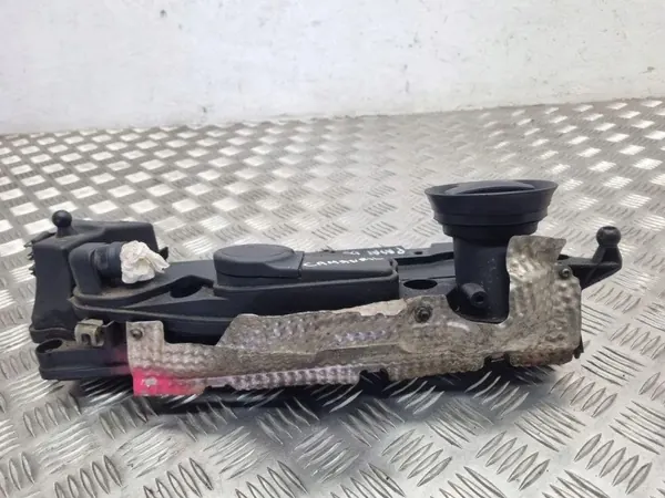 Cubierta seguidor levas VW OEM 03L103469 para T5 Transporter image 3