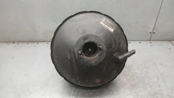 Servofrein OEM 7D0612101F pour VW T4 2.5TDI image 2