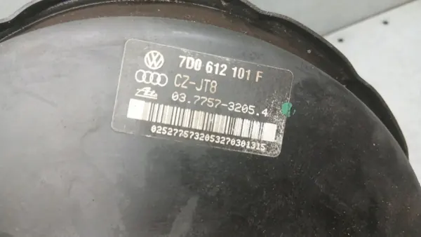 Servofrein OEM 7D0612101F pour VW T4 2.5TDI image 3