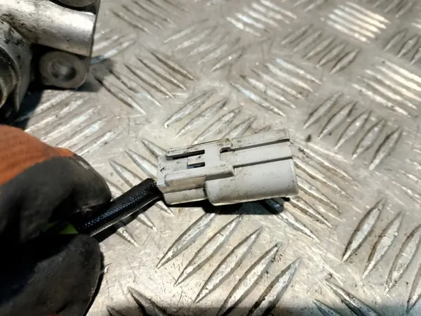 Brandstofffilter Basis OEM voor Mazda 6 I 2.0 D image 6